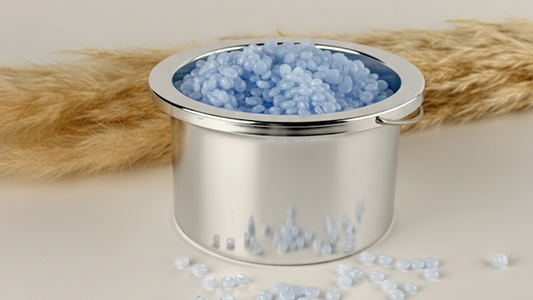 What Is Rosin-Free Wax and Why Sensitive Skin Clients Need It