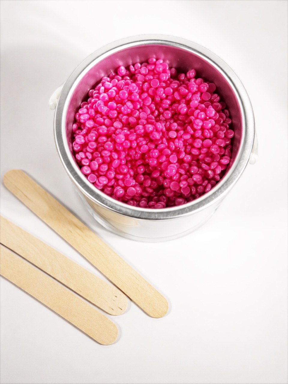 Fuchsia-Rosin Free Hard Wax Beads for Sensitive Skin
